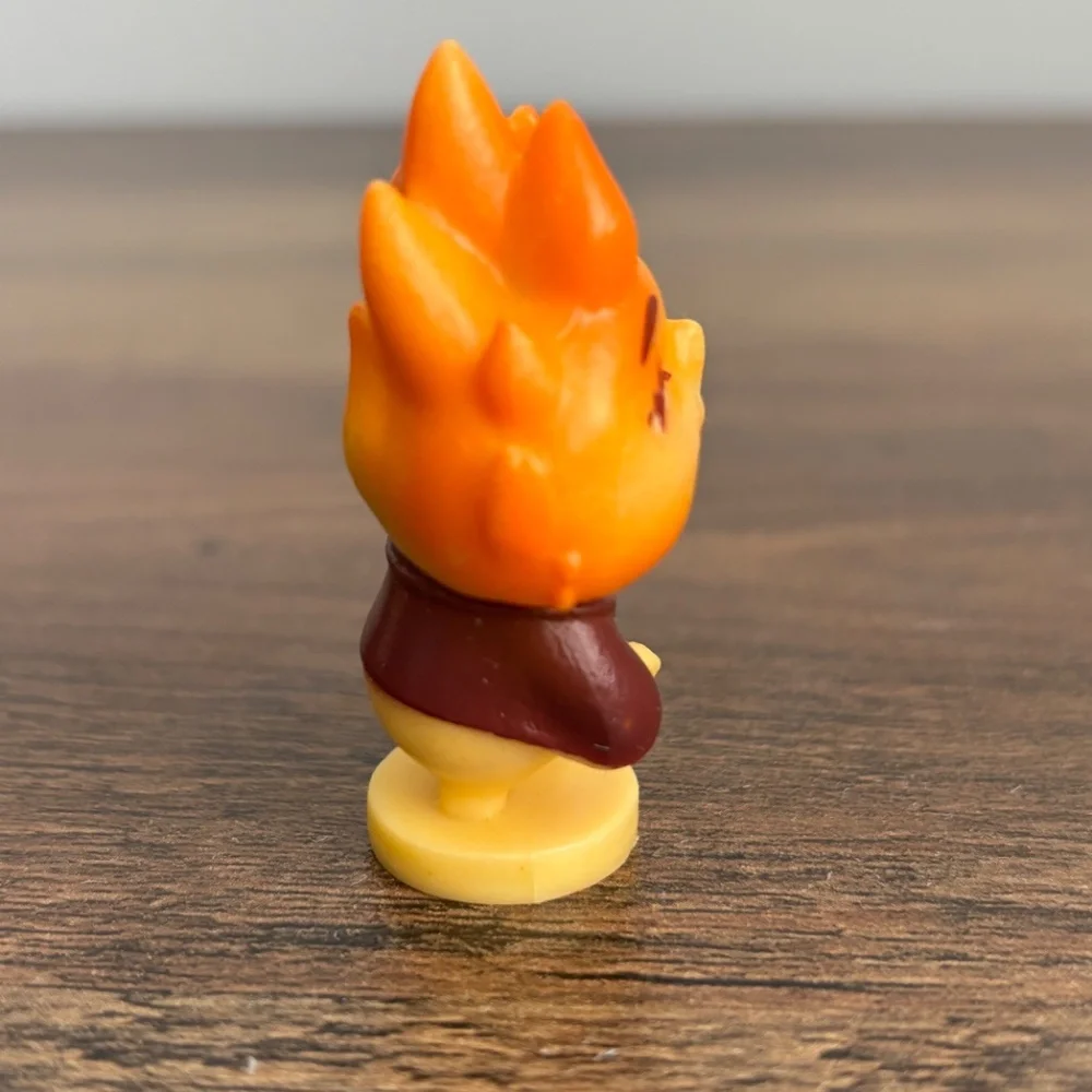 DISNEY Pixar CINDER LUMEN PVC Toy ELEMENTAL Movie Figure FIGURINE Cake Topper
